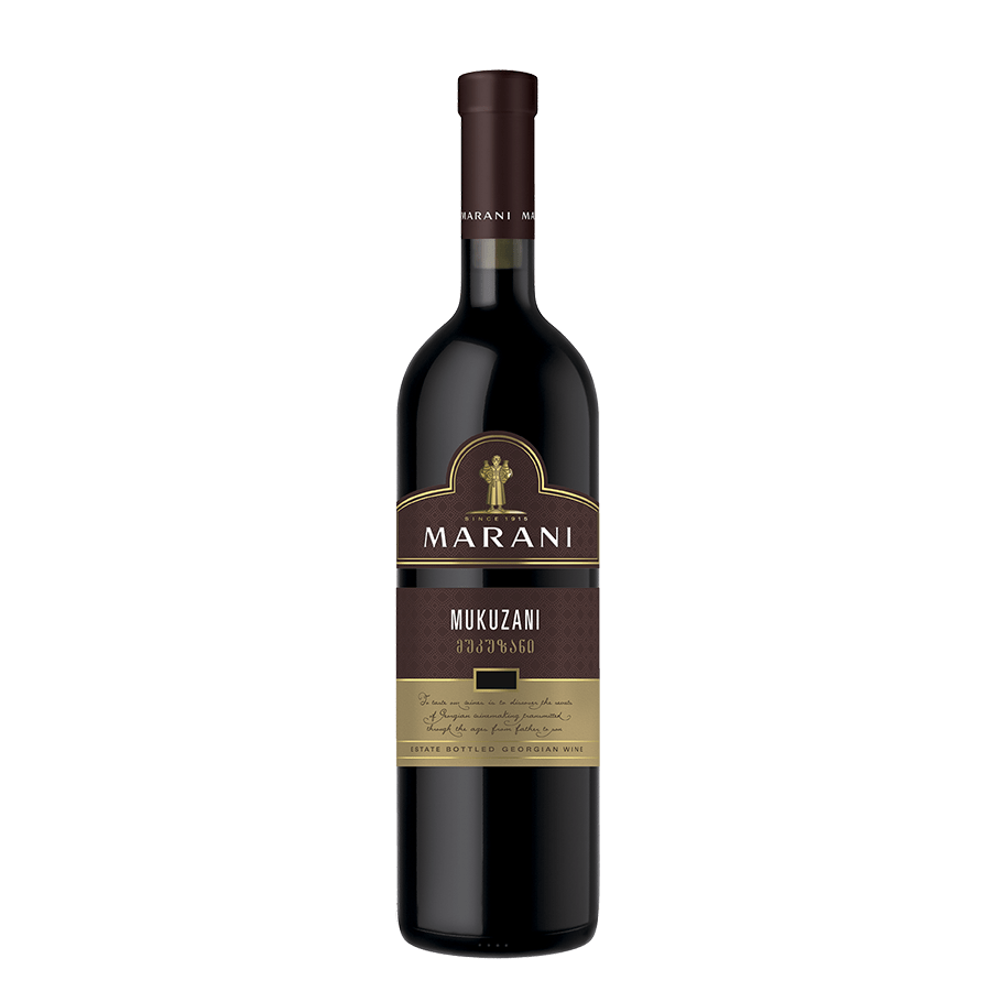 vin rouge sec de Géorgie MUKUZANI à table